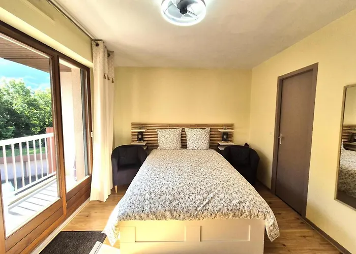 Le Saint Charles A - Idealement Bien Situe A 50 M Des Thermes Chevalley ! Mae-1223